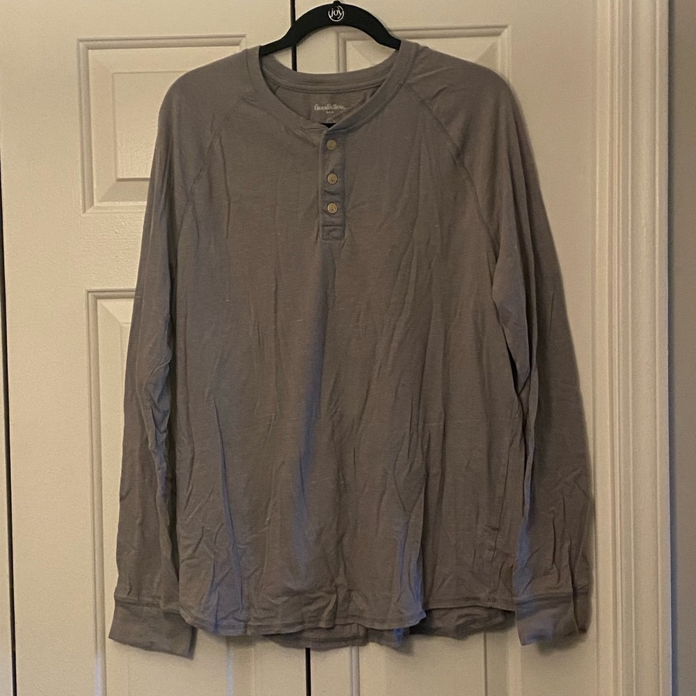 Mens Target- Goodfellow and Co Long sleeve tee